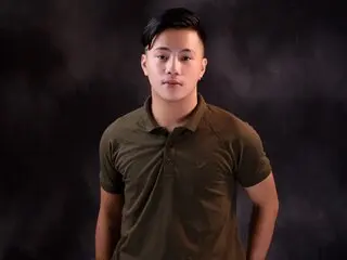 Baiser toy NathanielDrew
