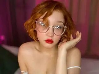 Lj shows AmelliaBrown