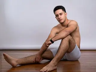 Amateur anal LucasSalvaterra