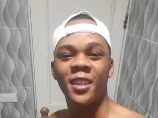 Baiser real ThailorJass